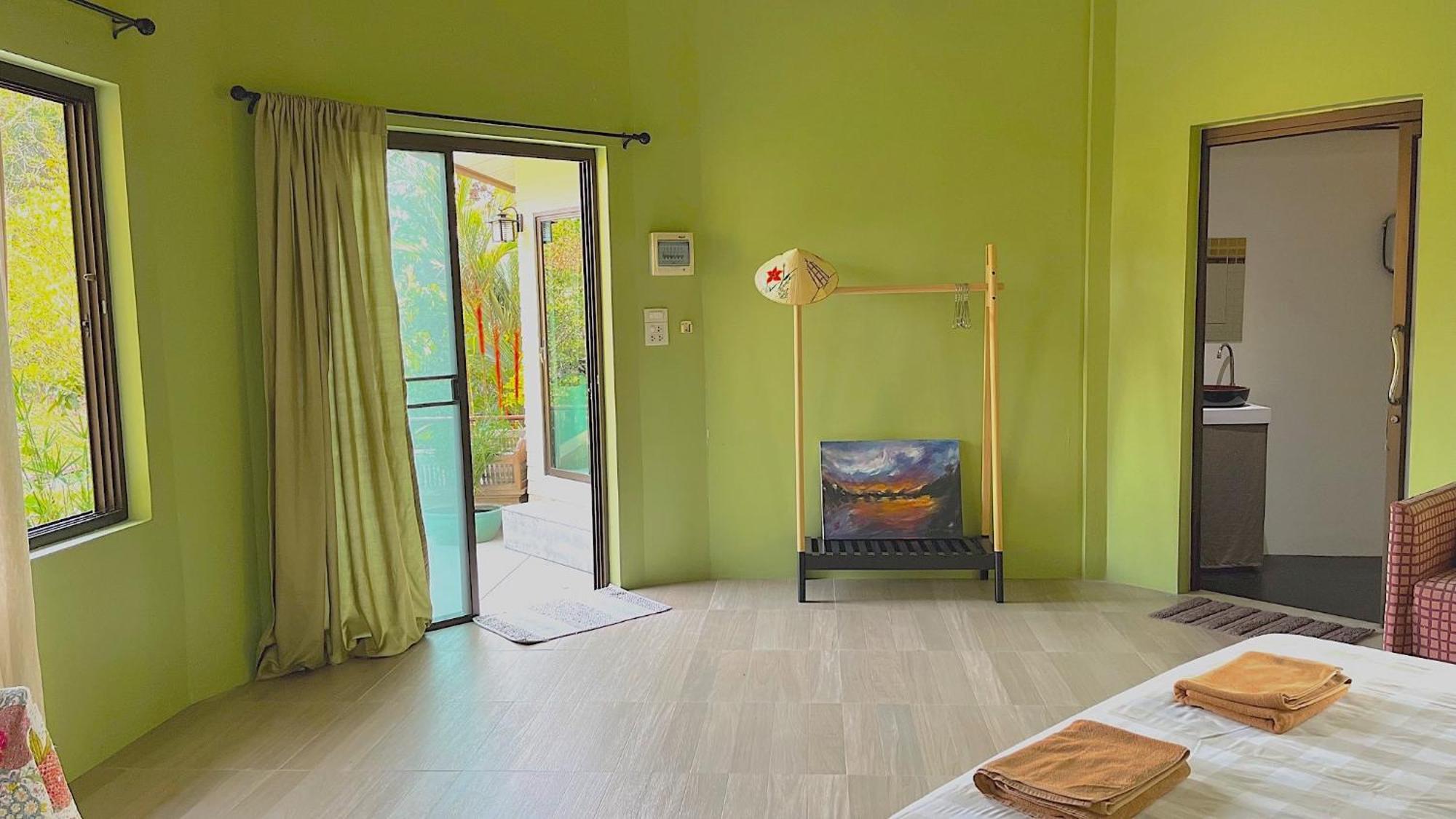 Navari Homestay Rayong Exteriör bild