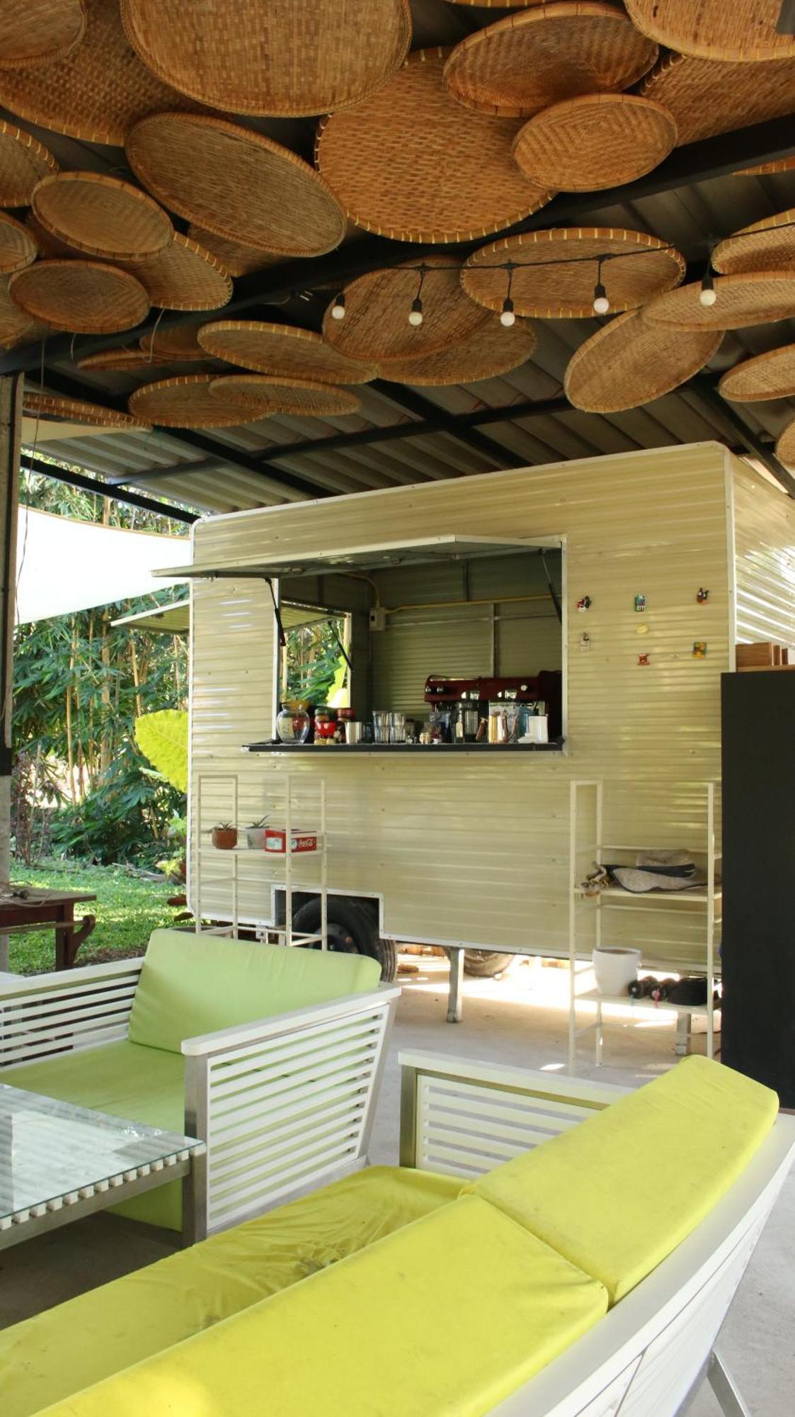 Navari Homestay Rayong Exteriör bild