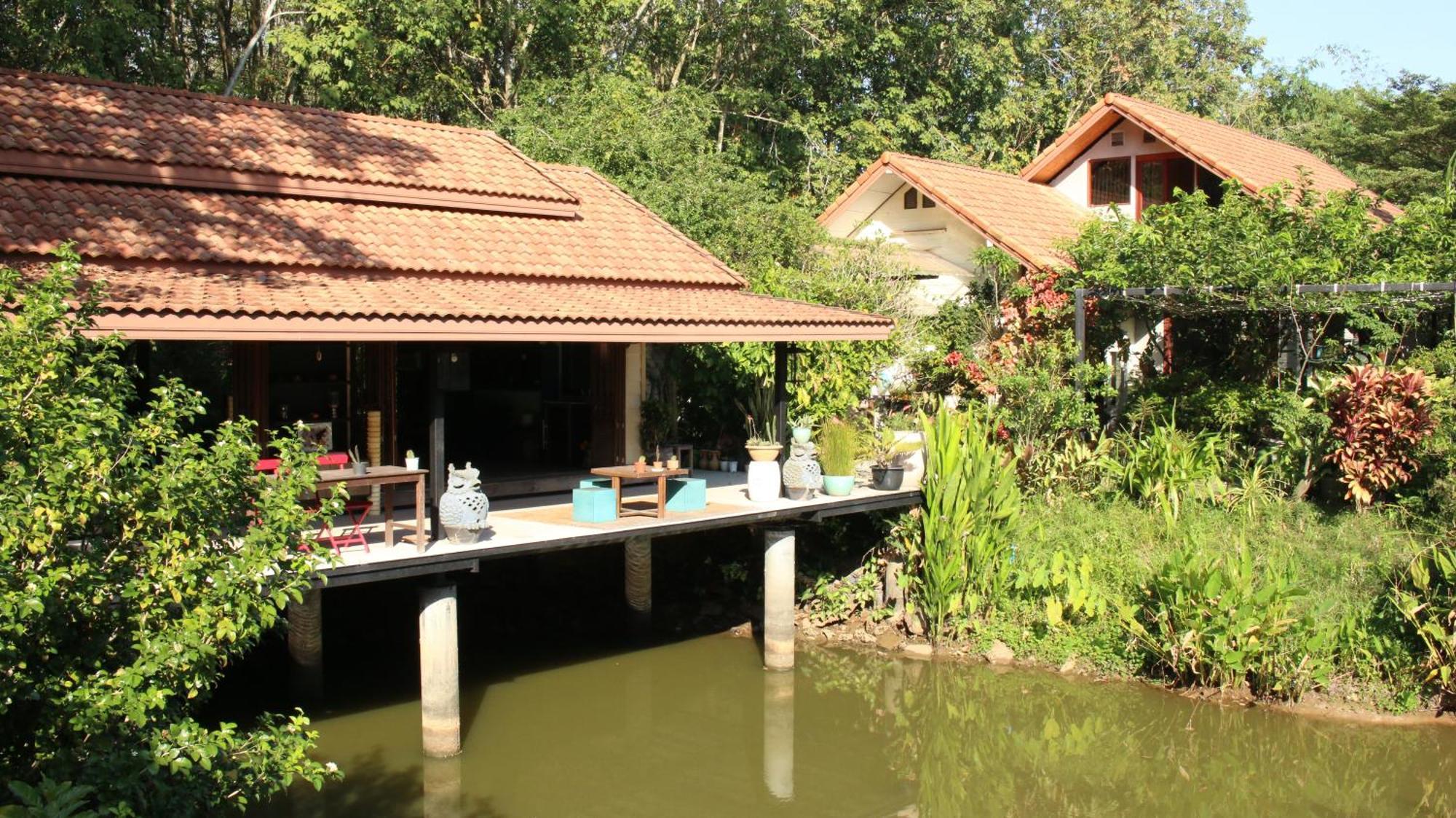 Navari Homestay Rayong Exteriör bild